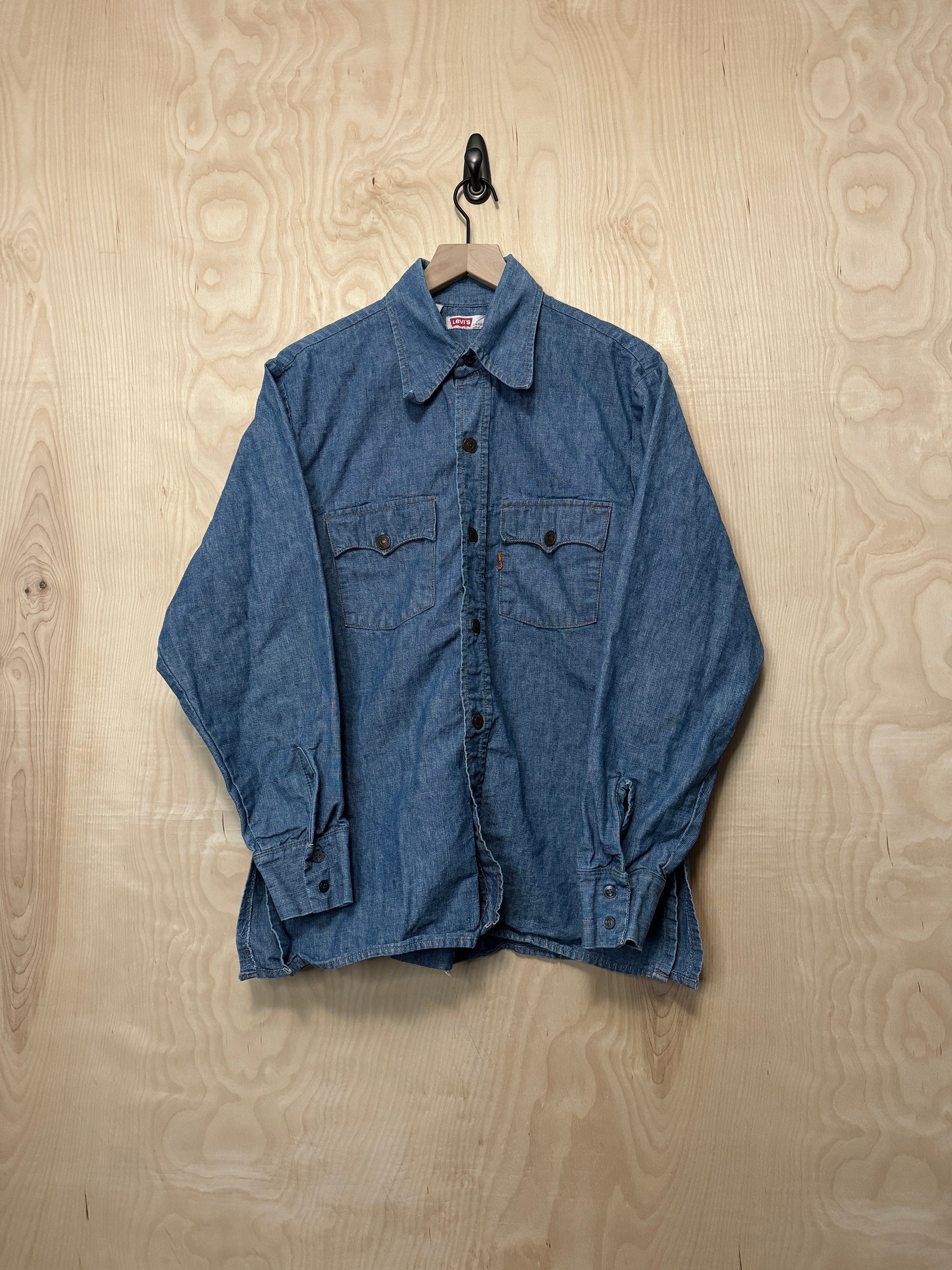Vintage 70s Levis Orange Tab Big E Medium Wash Chambray Long