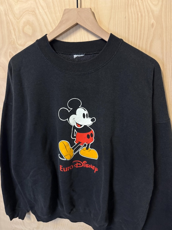 Vintage Euro Disney Mickey Mouse Graphic Black Crewneck Sweatshirt