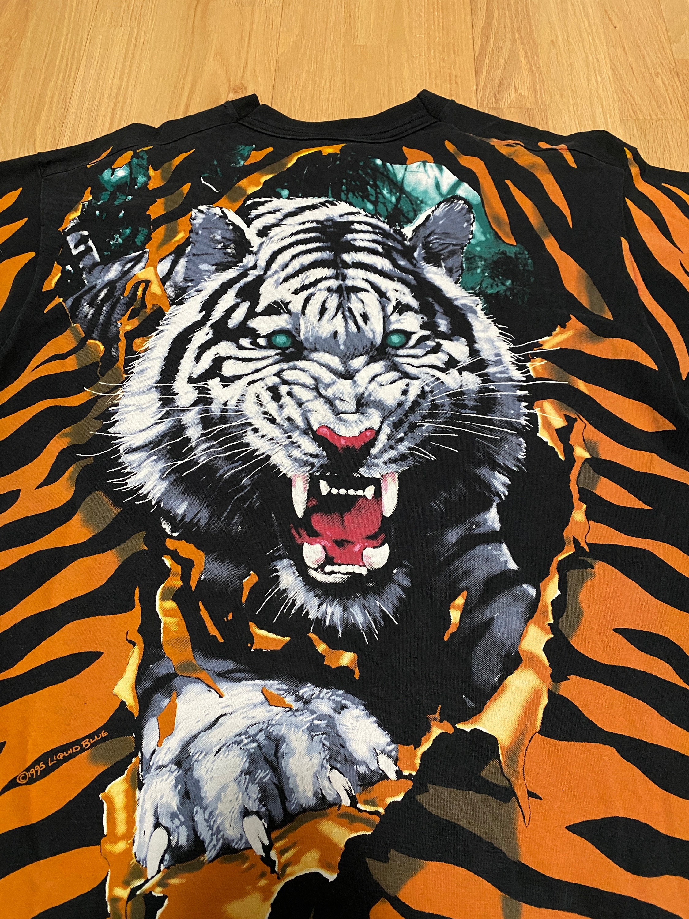 Vintage 90s Liquid Blue Tiger All Over Print Black Single Stitch 