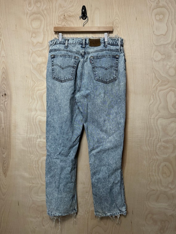 Vintage 90s Levis 540 Light Medium Stone Wash Distressed Denim