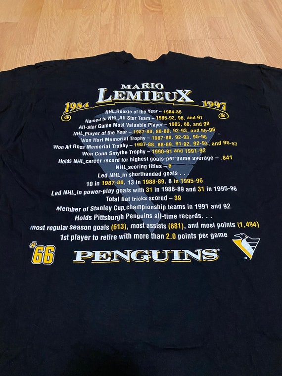 Mario Lemieux Models Pittsburgh Penguins' New Reverse Retro Jersey