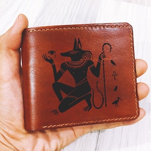 Cartera de cuero personalizada para hombre, billetera con el dios de la muerte de Egipto, grabado con Anubis, patrón de símbolo mitológico, regalo para papá o hermano.