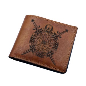 Carteira masculina personalizada com padrão celta, presente com padrão de espada e escudo viking, presente de aniversário de couro de guerreiro, o melhor presente de Natal para ele