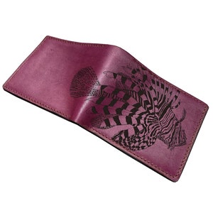 Customized leather men's wallet, bifold ID card wallet, Lionfish art wallet, animal pattern present for men, ocean fish men gift