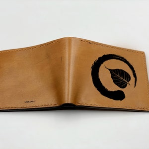 Carteira masculina de couro com padrão budista personalizado, carteira gravada com o símbolo da árvore Bodhi, presente para ele, presentes com símbolos de pai, marido e irmão