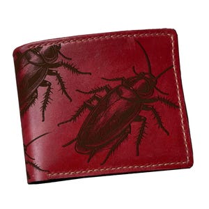 Cockroach Pattern Leather Wallet: Insect Engraved, Handmade