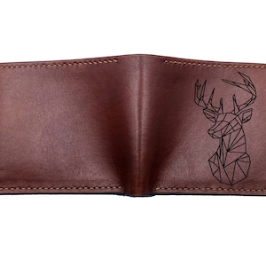 Portafoglio in pelle personalizzato fatto a mano, portafoglio bifold per carte, portafoglio con arte poligonale di animali, regalo in pelle per fidanzato, idee regalo di compleanno, arte dei cervi