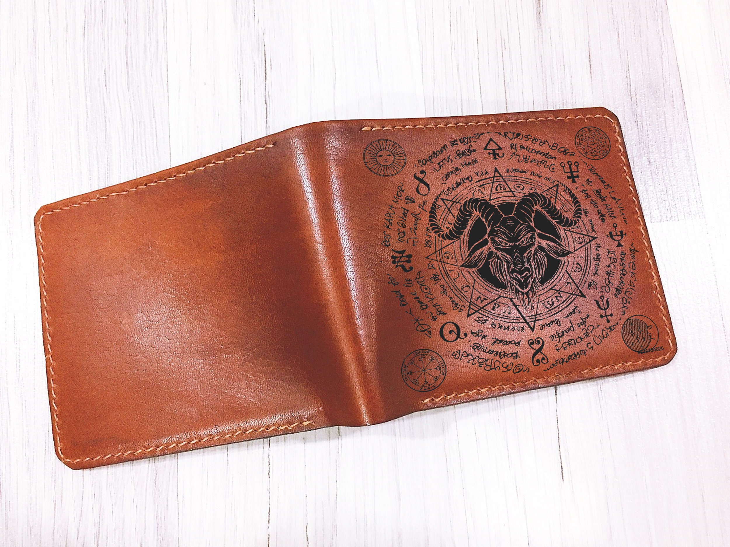 Genuine leather pentagram pattern men's wallet, ancient pentacle sign wallet, engraved wallet for men, anniversary gift for boyfriend dad