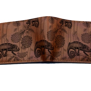 Cartera de cuero personalizada para hombre, billetera grabada sin costuras con patrón de geco, billetera para esposo, padre, novio, ideas de regalo de cuero personalizadas