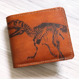 Portefeuille à deux volets pour homme en cuir T rex, portefeuille pour homme dinosaure squelette, idée cadeau personnalisée pour la fête des pères 2021, cadeau d'anniversaire