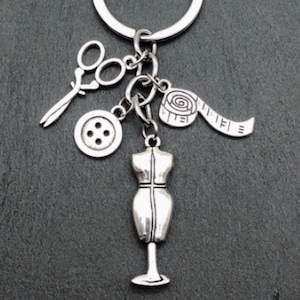 Vintage POLISH TAPE MEASURE Keychain Key Chain Fob Ring Hangtag **QQ8