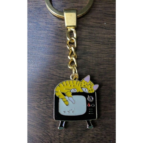 handmade Sleeping Cat Kitten Kitty Cat Retro TV Keychain Keyring Key Chain Ring Made in USA