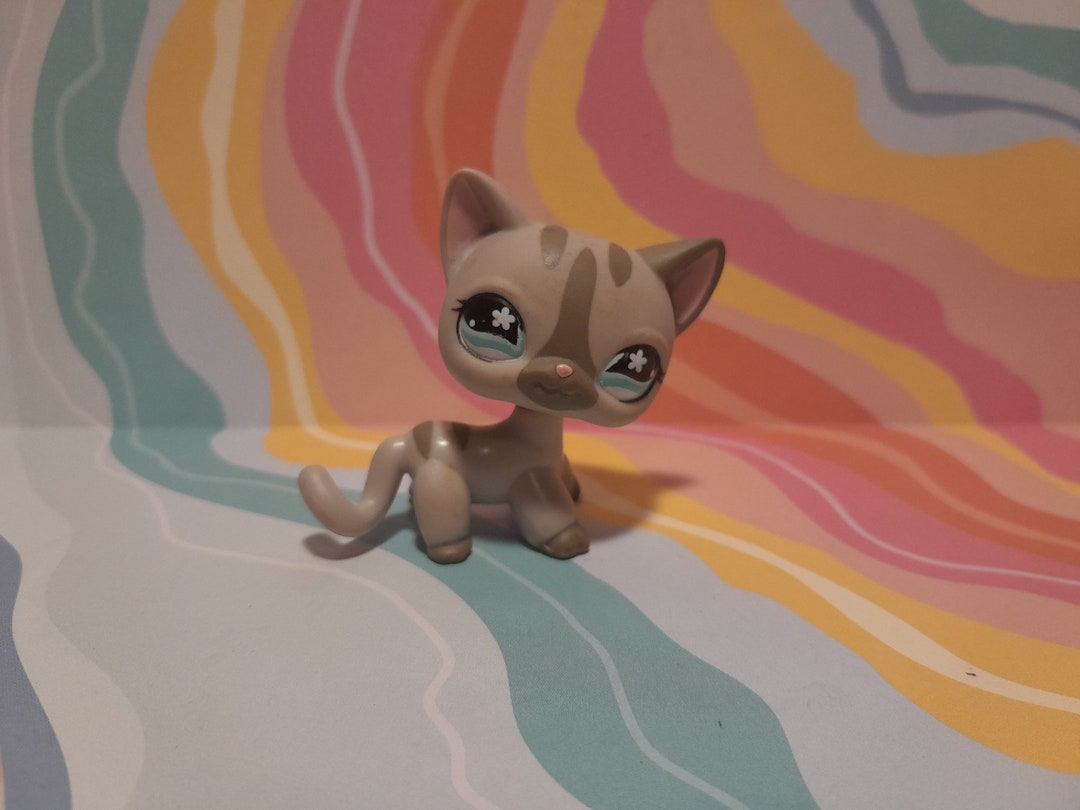 Time to Let Go Authentic Vintage LPS Gray Cat Kitten Green Flower Eyes