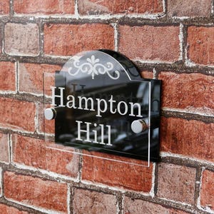 200mm x 160mm 3D Glass Effect House Sign Engraved With Any House Name Or Number