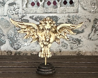 手作りミニチュア翼のあるライオンドラゴン像：ドールハウスアートオーナメント