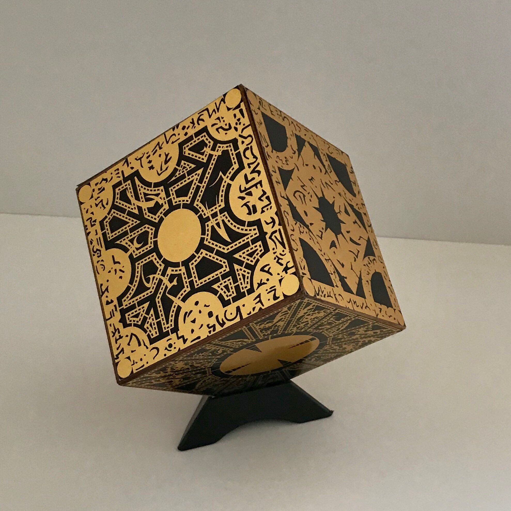 Hellraiser Puzzle Box 11 Static Non Functioning Replica Lament