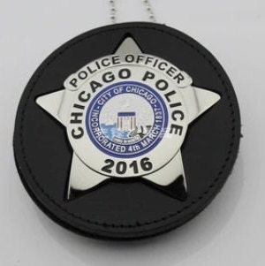 St Louis Detective Belt Clip Badge Holder with Pocket and Chain – Duty  Leather