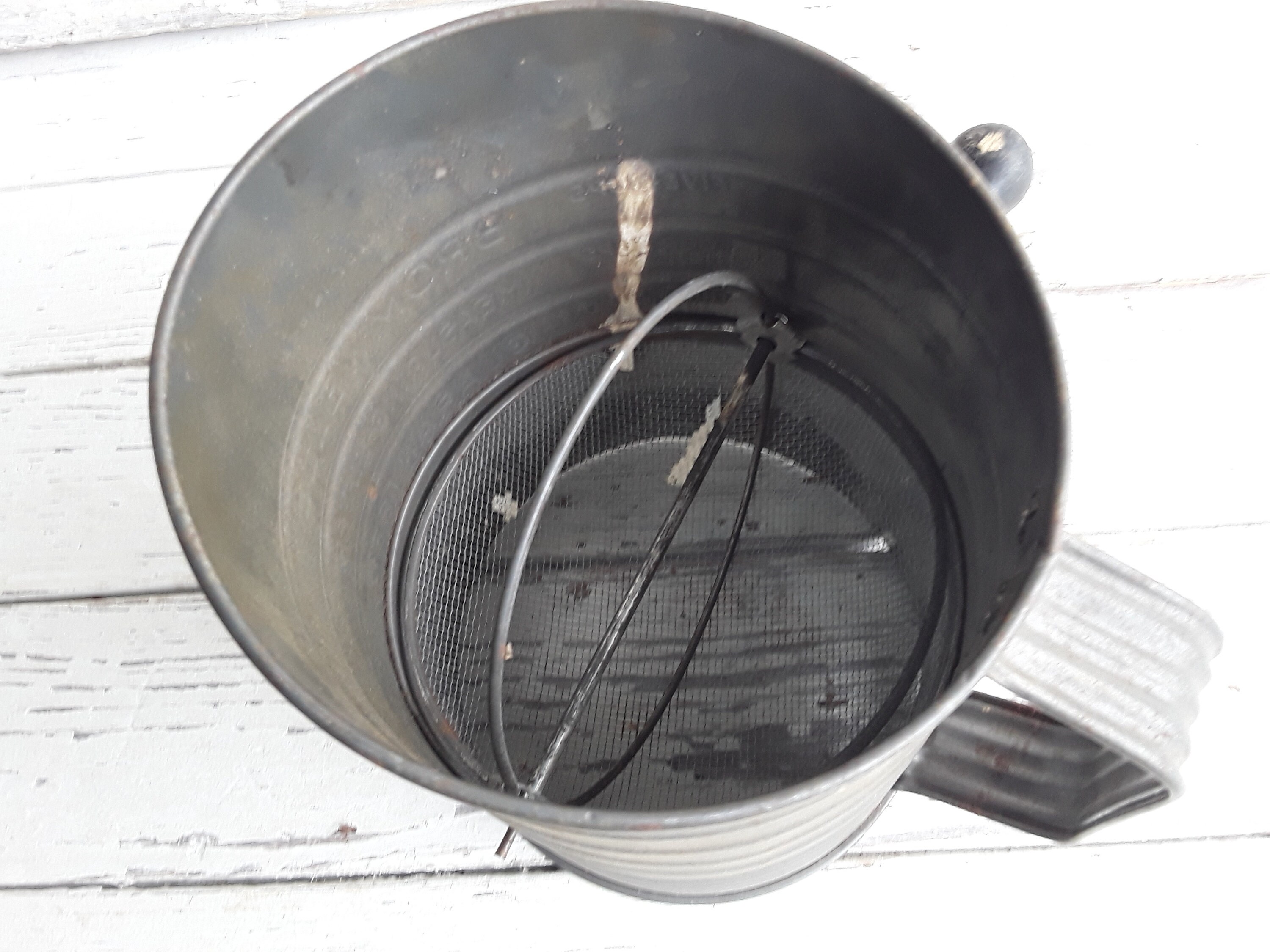 Bromwell's 5 Cup Vintage Rusty Flour Sifter Kitchen Wood Etsy