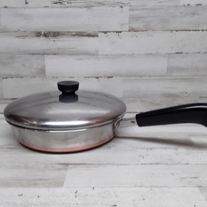 1801 Revere Ware 9 in-95C Clinton, Illinois U.S.A.  / Revere Ware Cookware  / Vintage Cookware