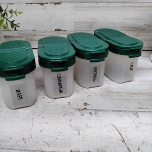 Vintage Tupperware Gewürzstreuer / Streuer / Kleine Tupperware / 1980er Jahre Tupperware / Tupperware Moduler Mate
