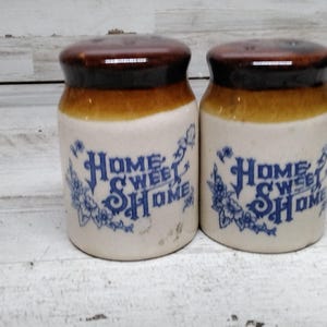 Vintage Souvenir Great Smoky Mountain Salt and Pepper Shakers