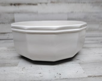 Heritage White Vintage  Stoneware Large Mixing Bowl  / MCM Kitchen  / Mid-Century Modern Vintage Heritage White