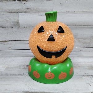 VTG Avon Nite Bright Pumpkin Jack O Lantern Halloween Light Up Decoration