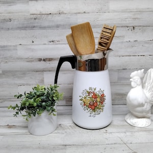 Vintage 1972 Corning Ware Spice of Life Utensil Holder  / Vintage Corning Ware Spice of Life  with Wooden Utensils