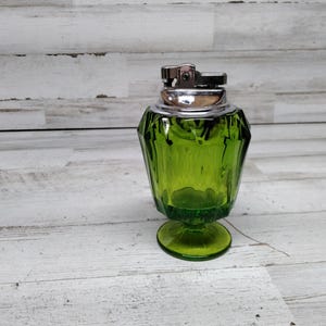 Vintage Viking Art Glass MCM Epic Diamond  Point Footed Green Cigarette Table Lighter