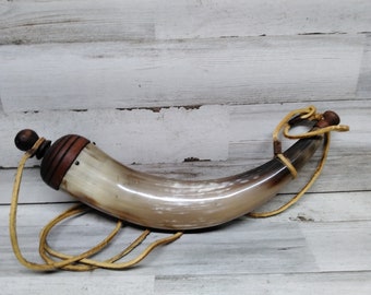 Vintage Powered Horn,  Polished Horn with Hanger Straight from Melrose, IA