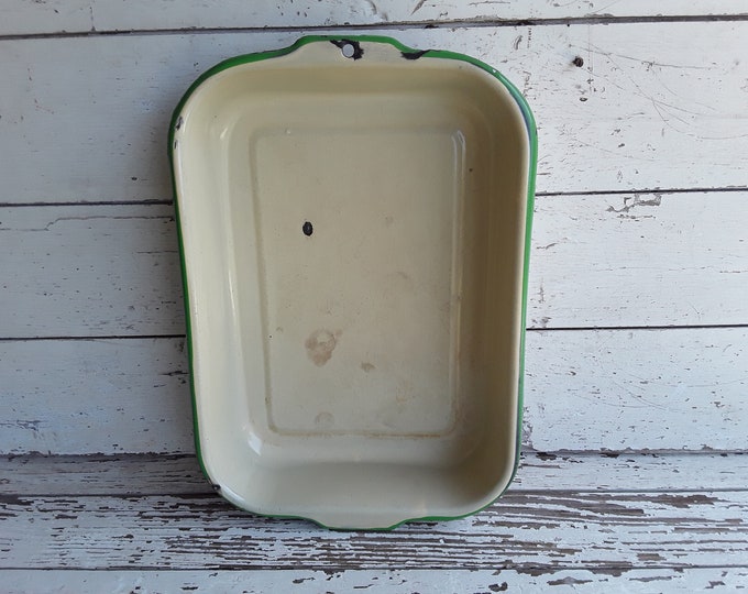 Vintage Enamelware Baking Pan Cream With Green Trim Vintage Etsy