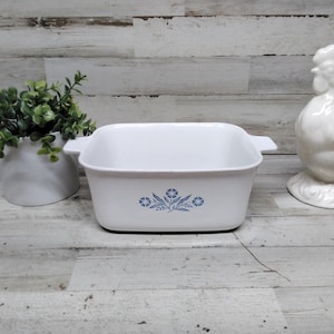 Vintage Corning Ware Blue Cornflower Casserole Dish  P - 4 - B 1 1/2 Quarts. / 1950&#39;s Corning Ware Cornflower