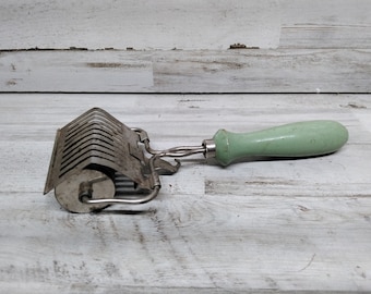 Rodillo de pastelería vintage / Mango de madera Jadite Utensilios de cocina / Utensilios de cocina con mango de madera