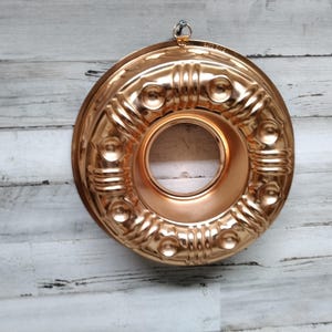 Vintage Copper Wall Hanging Jello Molds / Jello Ring Mold / Copper Kitchen Decor. / 1960&#39;s Kitchen Cooper Wall Hangings