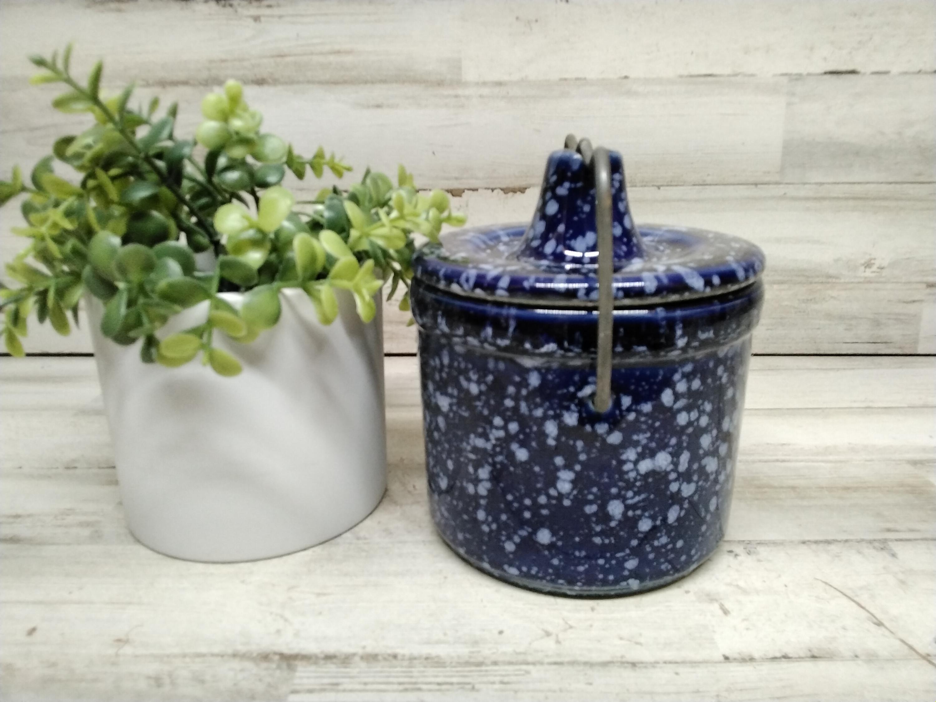 ロイヤルコペンハーゲン　ビンテージチーズ入れ！ 蓋陶器は美品！ ロイヤルコペンハーゲン ビンテージチーズ入れ！ 蓋陶器は美品