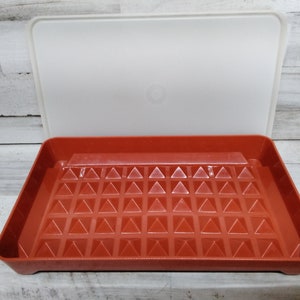 Vintage Red Tupperware Marinade Container 1292-1