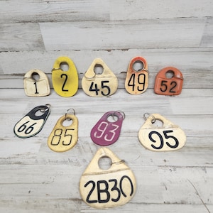 Vintage Cow Tag / Cattle Tag / Rustic Livestock Marker / Large Industrial Numbers / Rustic Vintage Label / Hang Bag Tags