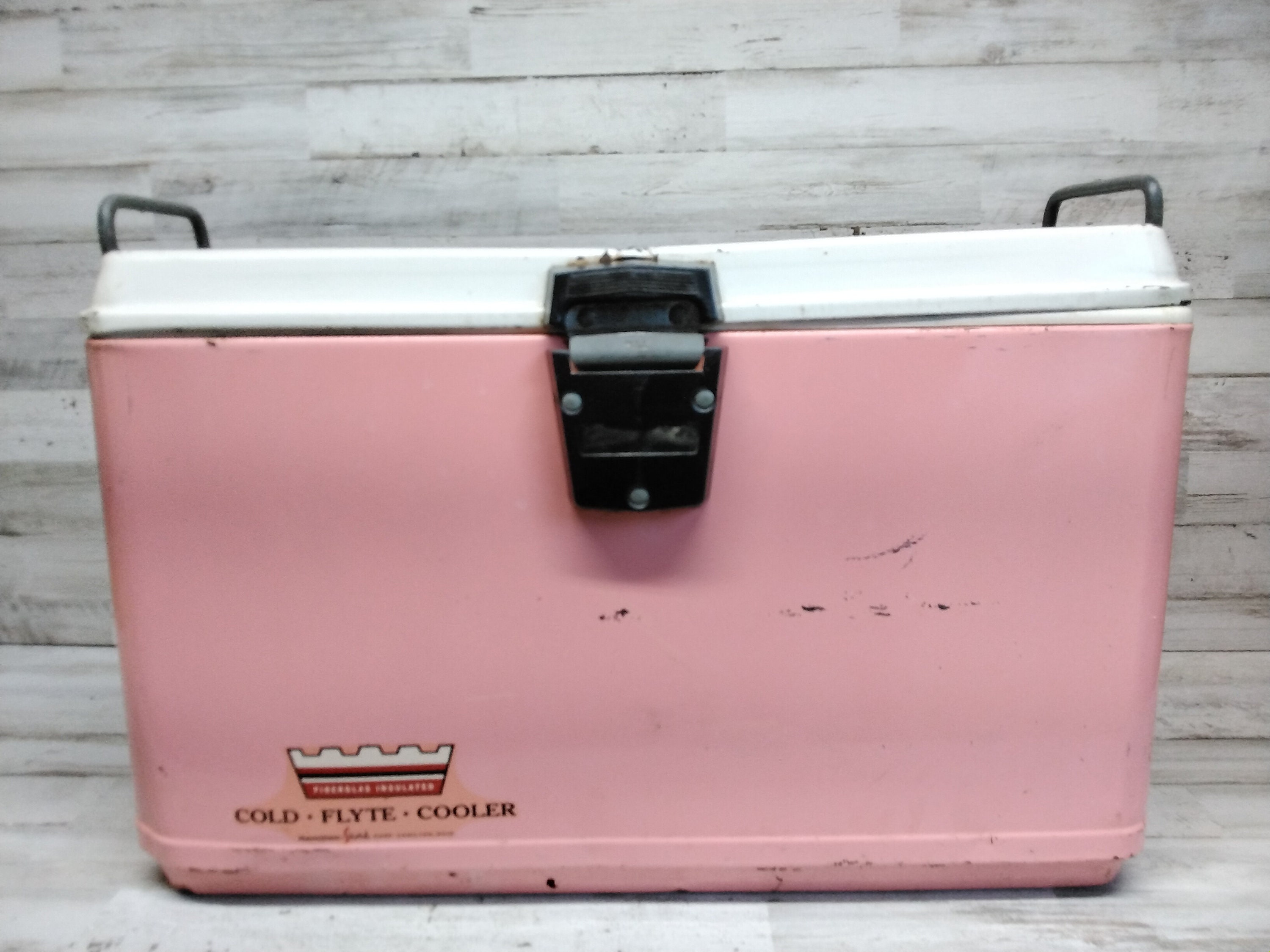 Vintage Hot Pink Rubbermaid 5 Quart Lunch Box Cooler Summer Cooler