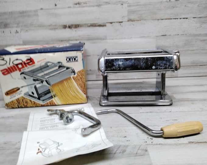Vintage Ampia Brevettata Noodle Maker / Pasta Maker Machine MARCATO