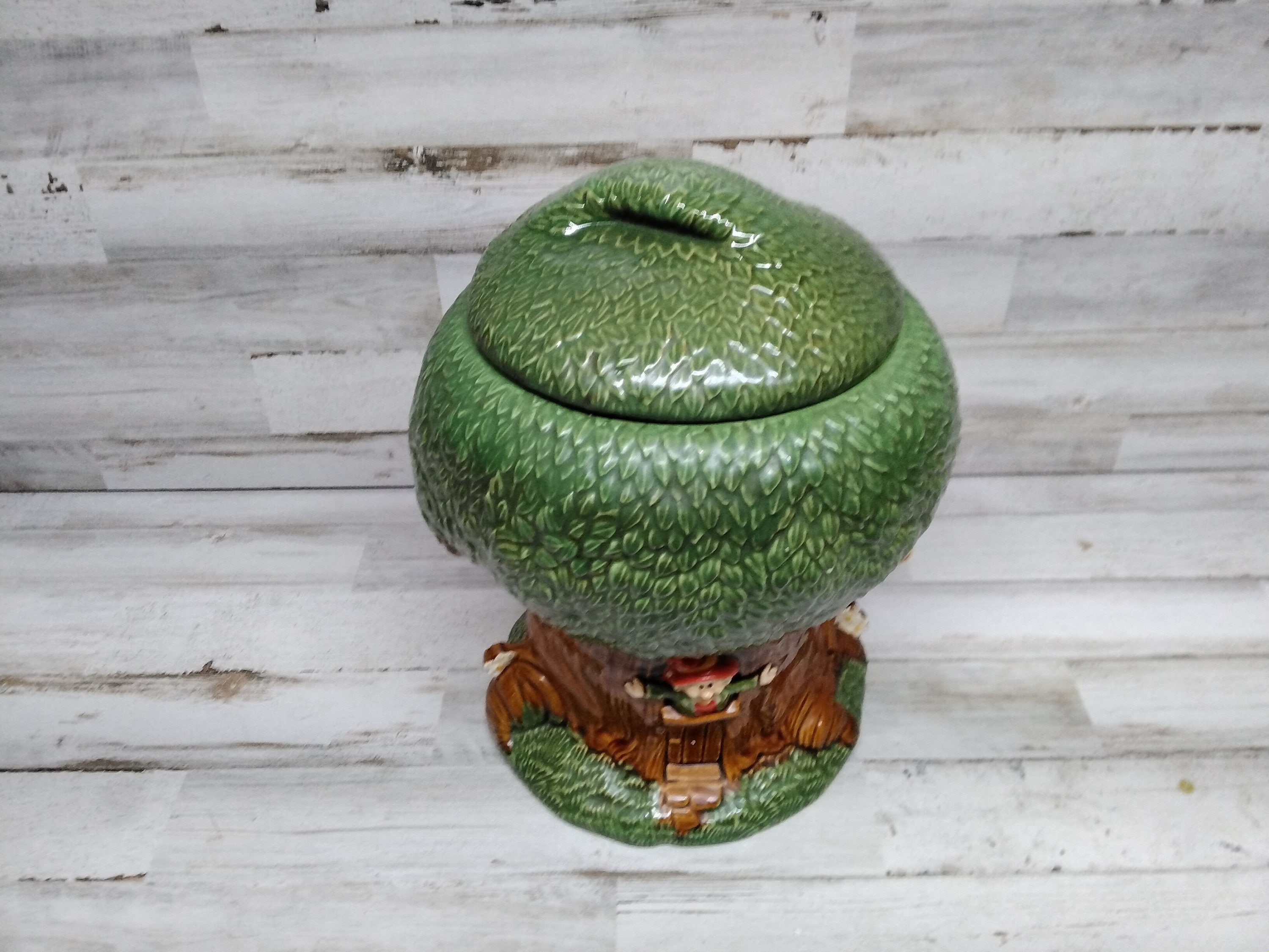 Keebler Elf Cookie Jar / Vintage Keebler Co Tree House