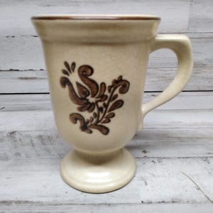 Vintage Pfaltzgraff Village Coffee Cups Mugs / Pfaltzgraff Vintage Dishes / Vintage Pfaltzgraff