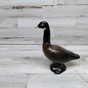 Vintage Avon Goose Bottle / Silly Goose on the Loose  / Duck Figurines  / 1980s Duck Decor  / Vintage Avon Bottles