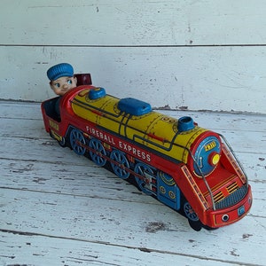 Modern Toys Vintage Fireball Express Tin Toy Train Steam Engine Battery Operated Made in Japan