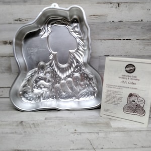 Vintage 1988 Wilton Alf Cake Pan / Alien Productions Alf Mold / 2105-2705 Alf Cake Pan / Woodridge, Illinois  - Korea