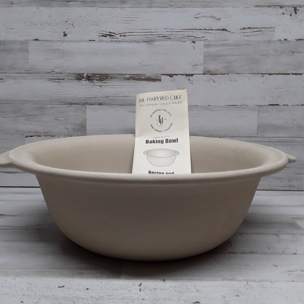 Pampered Chef Stonware Baking Bowl Old New Stock with Original Box, Recipe Instruction Book and Scraper