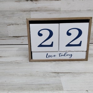 Block Calendar  / Big Block Calendar  / Desk Calendar  / Farmhouse Decor  / Seashore Decor