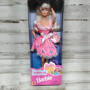 Vintage 1996 NOS Verjaardagsverrassing Barbie / Barbie-verjaardagspoppen / Vintage NOS Barbie-poppen