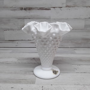 Fenton Milk Glass Hobnail Vase / Fenton Hobnail Vase / Vintage Shabby Chic Milk Glass / Milk Glass Gift
