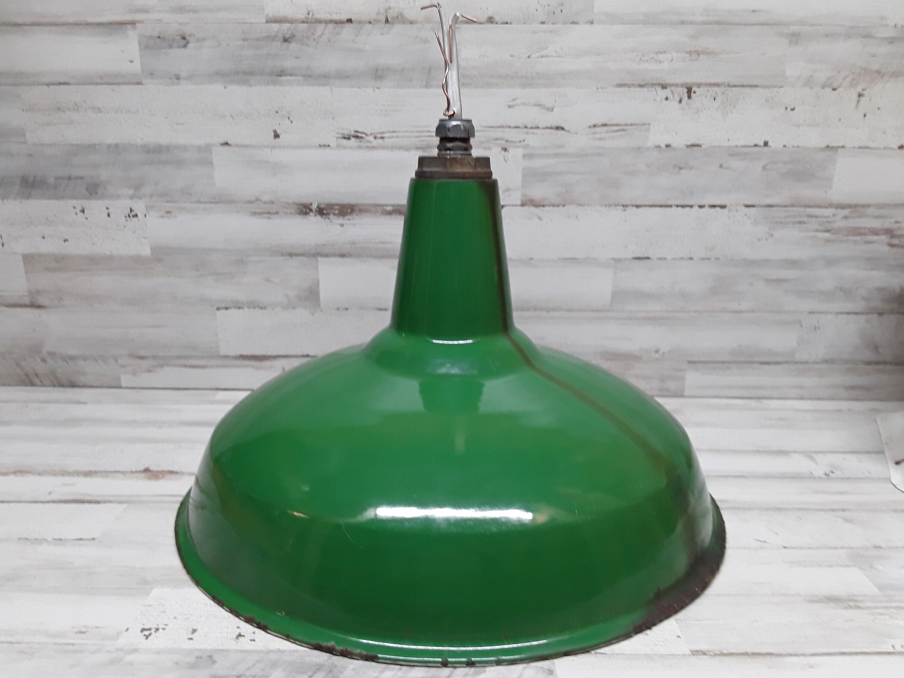 Green pendant lamps Industrial lamp shade Vintage lamp shade Pair of old Lamp Shades Factory Green Enamel Lights
