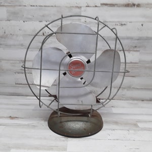 Vintage Super Lectric Electric Table Top Fan / Vintage Fan / Farmhouse Decor